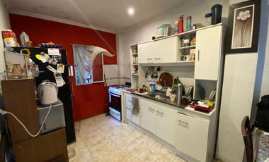 CASA DOS AMBIENTES EN VENTA EN MONTE GRANDE