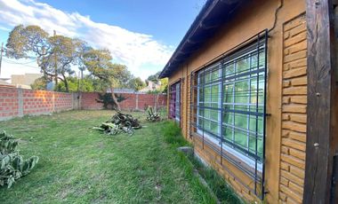 CASA DOS AMBIENTES EN VENTA EN MONTE GRANDE