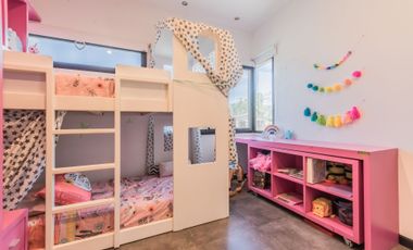 CASA 5 AMBIENTES EN VENTA BOSQUES DE SAN VICENTE