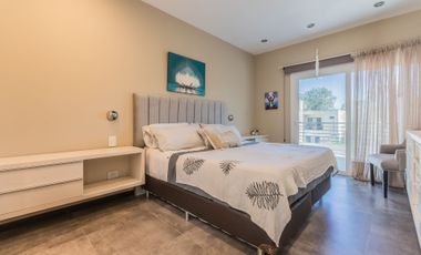 CASA 5 AMBIENTES EN VENTA BOSQUES DE SAN VICENTE