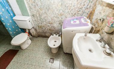 VENTA PH 3 AMBIENTES EN LANUS OESTE. SIN EXPENSAS