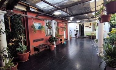 Casa en Venta en Victor Cuccuini 140