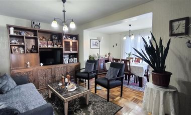 Casa en Venta en Victor Cuccuini 140