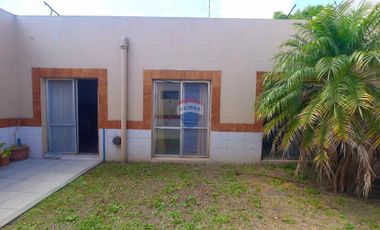 CASA EN  VENTA FLORENCIO VARELA 4 ambientes