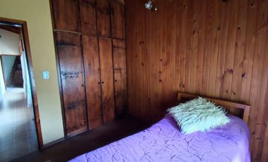 Casa VENTA Romero 2 dormitorios, parque-APTO BANCO