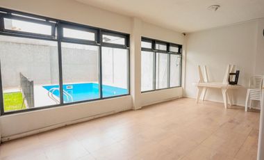 VENTA MONOAMBIENTE CON SUBDIVISIÓN. CASEROS CENTRO