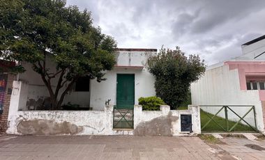 Casa sobre calle Pueyrredón 198