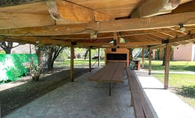 QUINTA EN VENTA EN BRAGADO CON PILETA