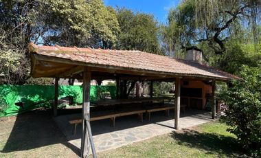 QUINTA EN VENTA EN BRAGADO CON PILETA