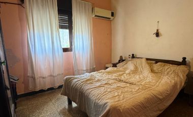 Venta de casa + duplex