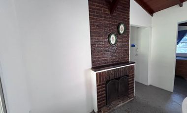 CHALET EN VENTA LAGUNA DE MONTE CON LOTES LIBRES