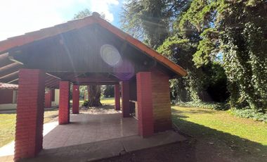 CHALET EN VENTA LAGUNA DE MONTE CON LOTES LIBRES