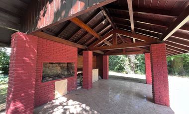 CHALET EN VENTA LAGUNA DE MONTE CON LOTES LIBRES