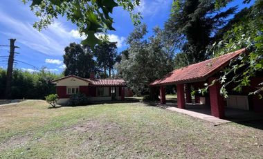 CHALET EN VENTA LAGUNA DE MONTE CON LOTES LIBRES