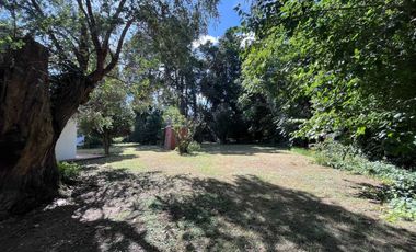 CHALET EN VENTA LAGUNA DE MONTE CON LOTES LIBRES