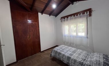 CHALET EN VENTA LAGUNA DE MONTE CON LOTES LIBRES
