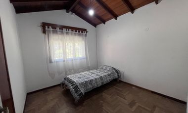 CHALET EN VENTA LAGUNA DE MONTE CON LOTES LIBRES
