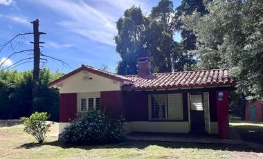 CHALET EN VENTA LAGUNA DE MONTE CON LOTES LIBRES