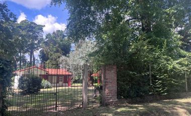 CHALET EN VENTA LAGUNA DE MONTE CON LOTES LIBRES
