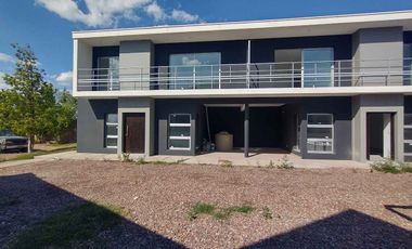VENTA  DUPLEX A ESTRENAR B°  CORTADERAS LOFTS