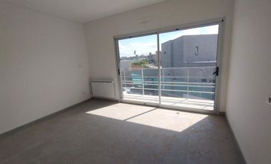 VENTA  DUPLEX A ESTRENAR B°  CORTADERAS LOFTS