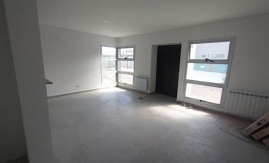 VENTA  DUPLEX A ESTRENAR B°  CORTADERAS LOFTS