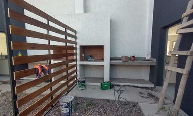 VENTA  DUPLEX A ESTRENAR B°  CORTADERAS LOFTS