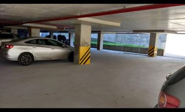 Cochera en Amaneceres Office (Comerciales)