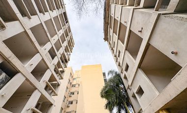 Venta departamento 3 ambientes Moron centro (4°G)