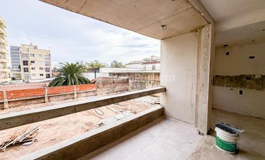 Venta departamento 3 ambientes Moron centro (4°G)