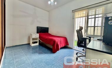 DEPARTAMENTO EN PH 3 AMBIENTES PRIMER PISO, CON PATIO Y TERRAZA LOBRE