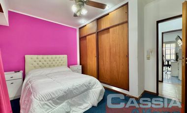 DEPARTAMENTO EN PH 3 AMBIENTES PRIMER PISO, CON PATIO Y TERRAZA LOBRE