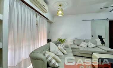 DEPARTAMENTO EN PH 3 AMBIENTES PRIMER PISO, CON PATIO Y TERRAZA LOBRE