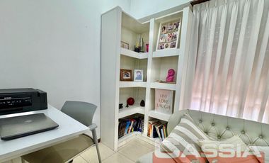 DEPARTAMENTO EN PH 3 AMBIENTES PRIMER PISO, CON PATIO Y TERRAZA LOBRE