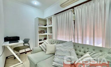 DEPARTAMENTO EN PH 3 AMBIENTES PRIMER PISO, CON PATIO Y TERRAZA LOBRE