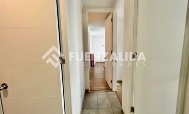 Departamento en Venta en San Nicolas con Gran Av Jose Miguel Carrera / Metro Lo Vial