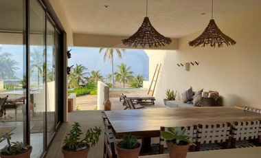 Marea Beachfront Villas Zihuatanejo Casa en condominio en venta en Aeropuerto Zihuatanejo