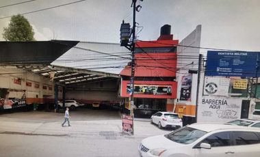LOCAL COMERCIAL EN RENTA BOSQUES DEL LAGO