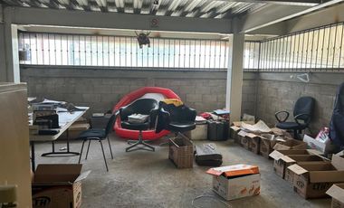 LOCAL COMERCIAL EN RENTA BOSQUES DEL LAGO