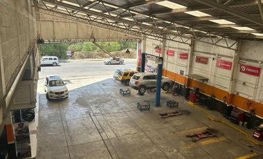 LOCAL COMERCIAL EN RENTA BOSQUES DEL LAGO