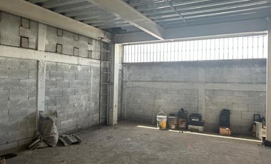 LOCAL COMERCIAL EN RENTA BOSQUES DEL LAGO