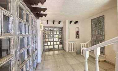 CASA EN PRIVADA CERCA DE PLAZA TOREO COLONIA EL PARQUE