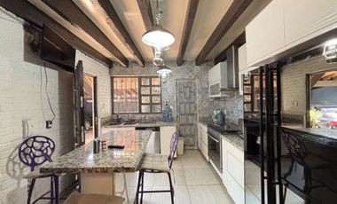 CASA EN PRIVADA CERCA DE PLAZA TOREO COLONIA EL PARQUE