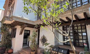 CASA EN PRIVADA CERCA DE PLAZA TOREO COLONIA EL PARQUE