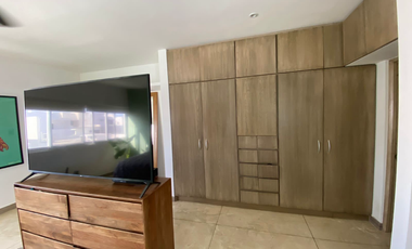 Casa Amueblada en Renta Arbolada de Grupo Cumbres Tres Niveles 3 recs