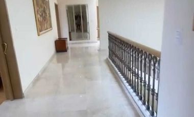 CASA EN VENTA EN BOSQUE DE LAS LOMAS 50MDP