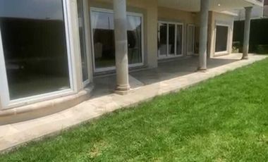 CASA EN VENTA EN BOSQUE DE LAS LOMAS 50MDP