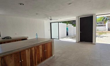 Casa grande en la playa de Chelem, Yucatan