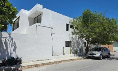 Casa grande en la playa de Chelem, Yucatan