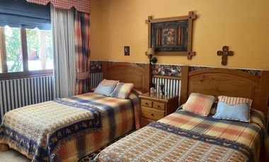 Se vende EXCELENTE CASA, EN LOS ANDES.